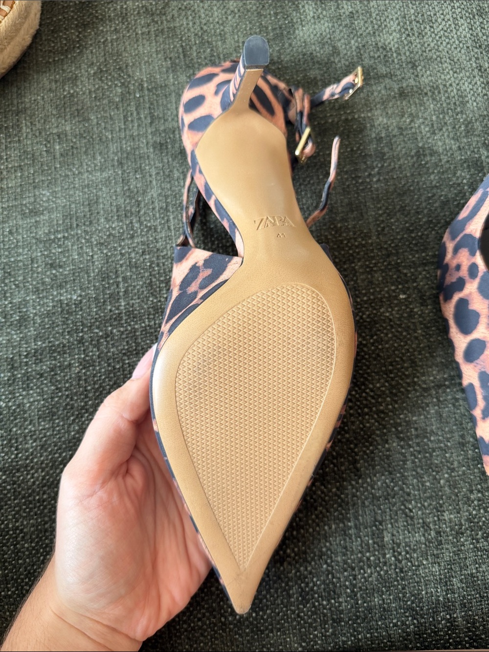 ZARA Leopard-Print Pointed Slingback Heels in Brown and Pink - Picture 3 of 3